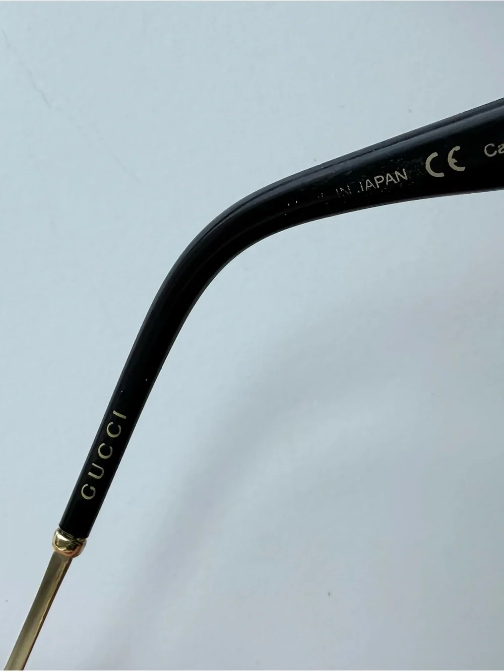 Gucci Black Frame Gradient Lens Women's Sunglasses